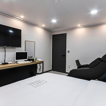 Hotel The City Gwangju Metropolitan City Buitenkant foto